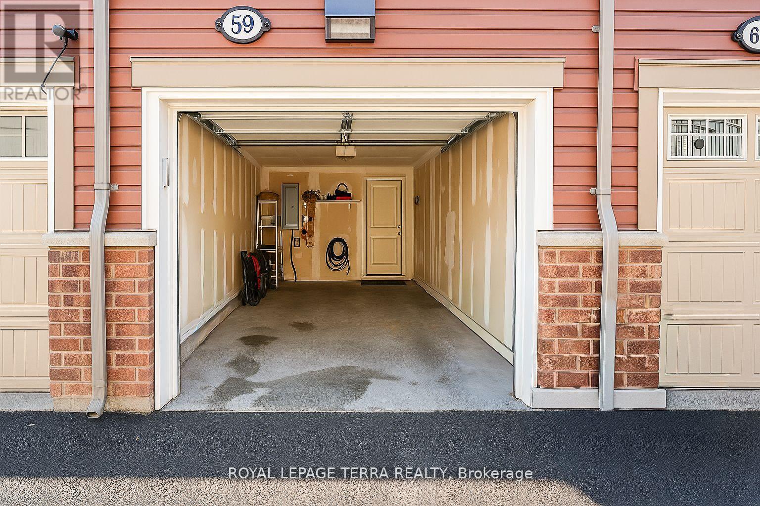 59 - 2500 Hill Rise Court, Oshawa, Ontario  L1L 0M6 - Photo 2 - E12529784