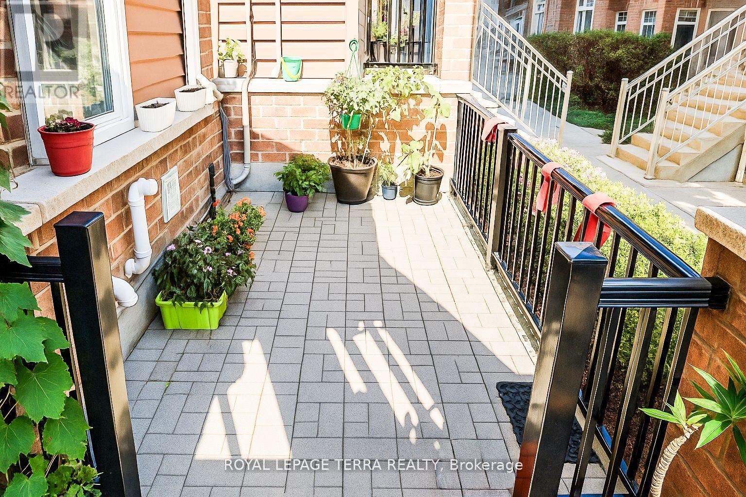 59 - 2500 Hill Rise Court, Oshawa, Ontario  L1L 0M6 - Photo 4 - E12529784