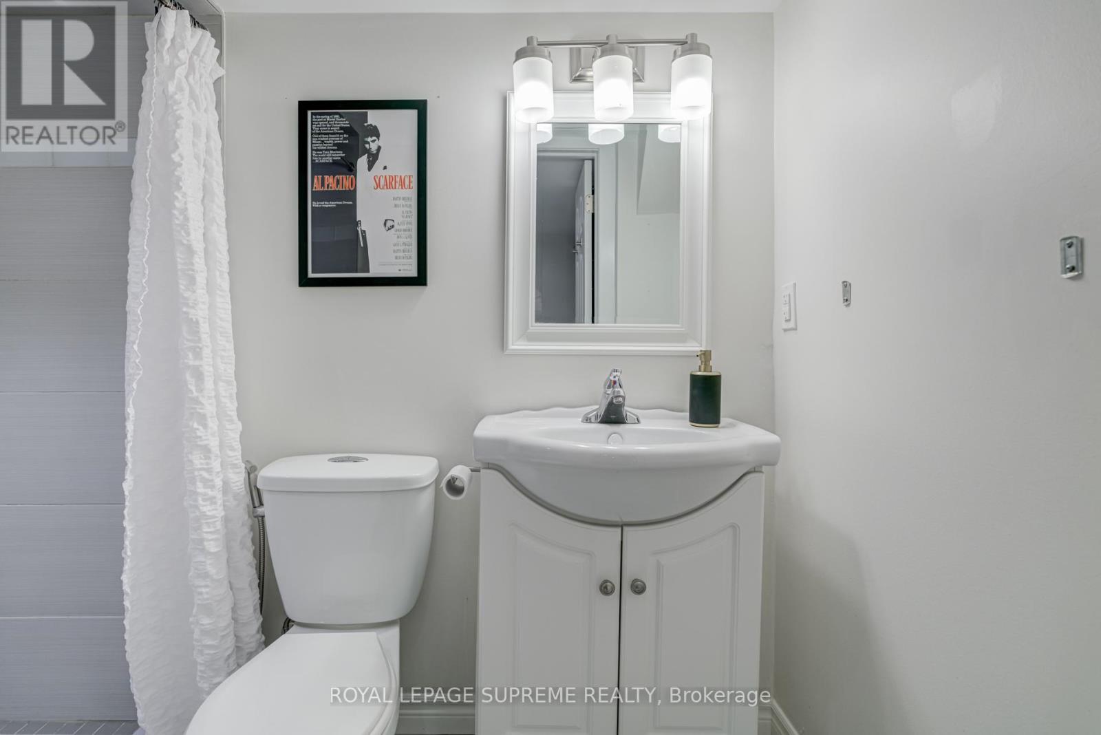 313 Cedarvale Avenue, Toronto, Ontario  M4C 4K3 - Photo 20 - E12529816