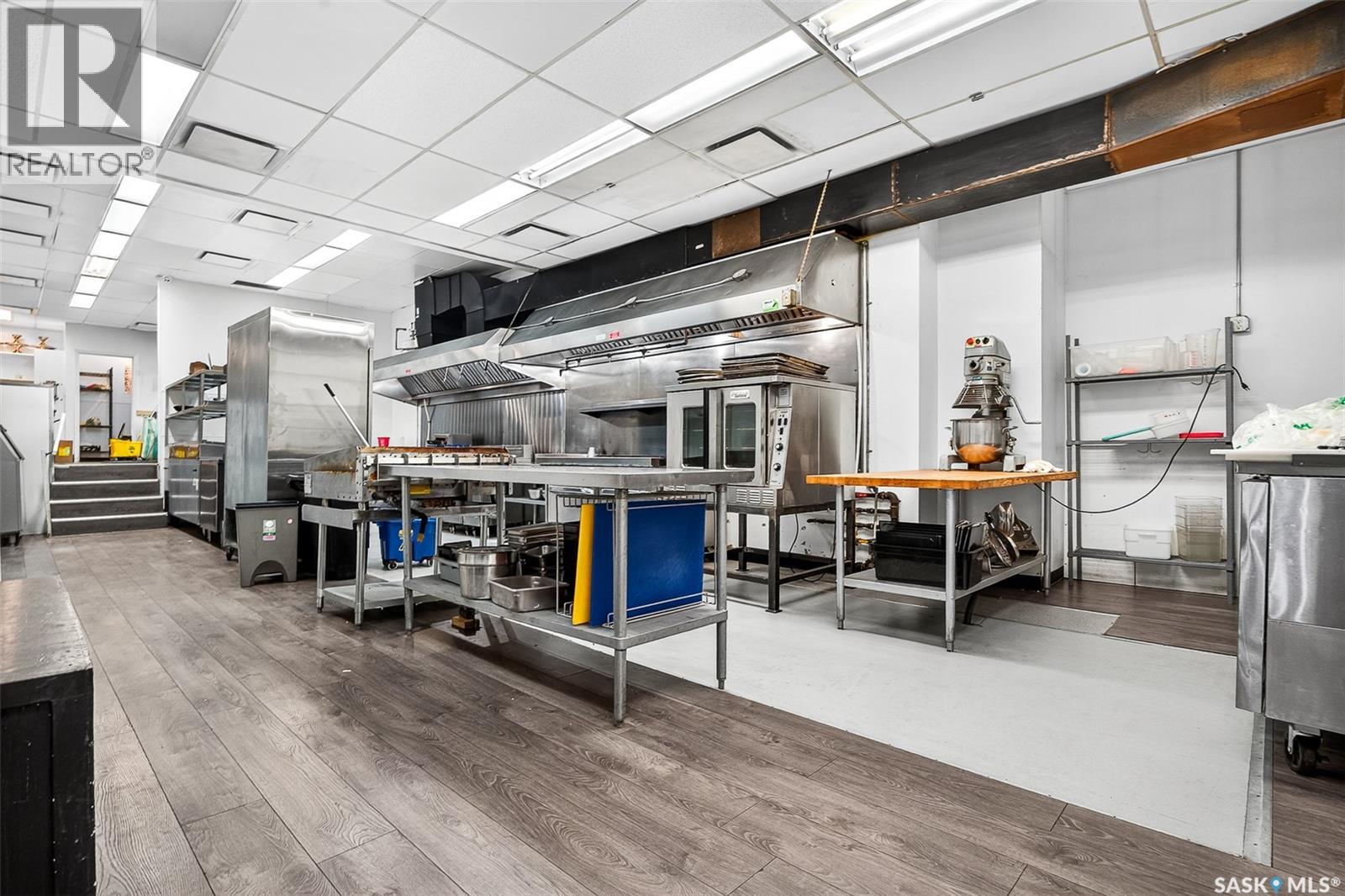 8 Main Street N, Moose Jaw, Saskatchewan  S6H 0V8 - Photo 22 - SK013788