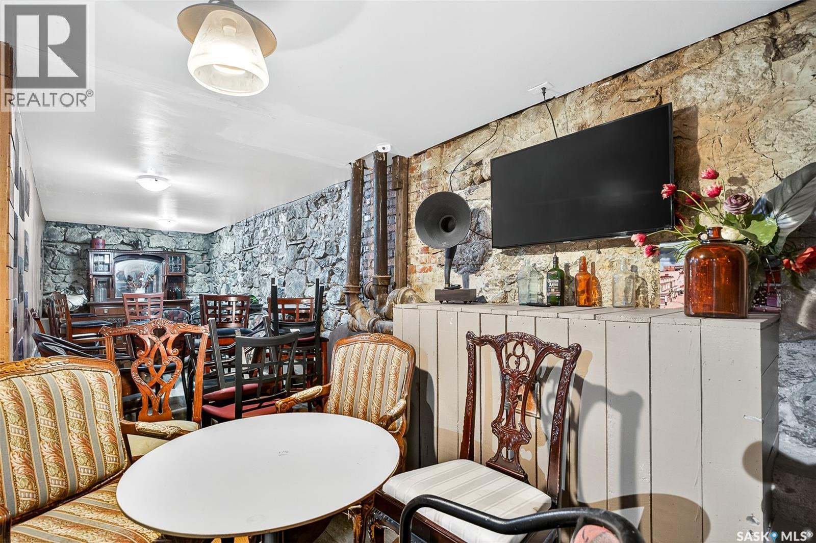 8 Main Street N, Moose Jaw, Saskatchewan  S6H 0V8 - Photo 37 - SK013788