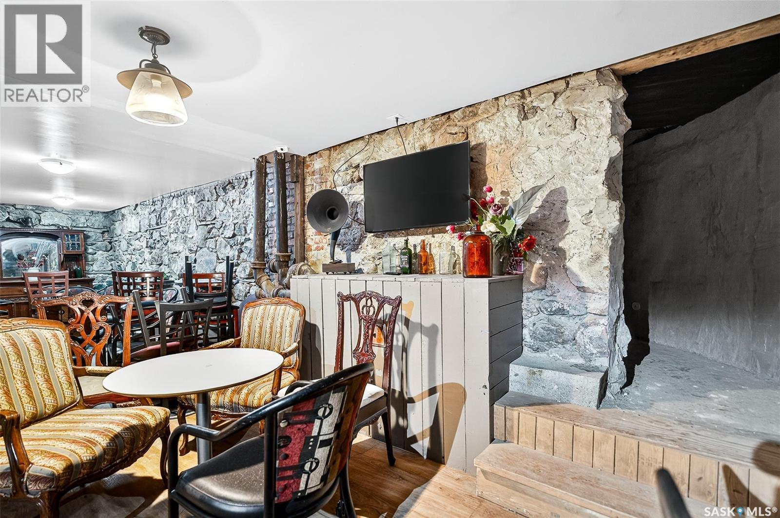 8 Main Street N, Moose Jaw, Saskatchewan  S6H 0V8 - Photo 39 - SK013788