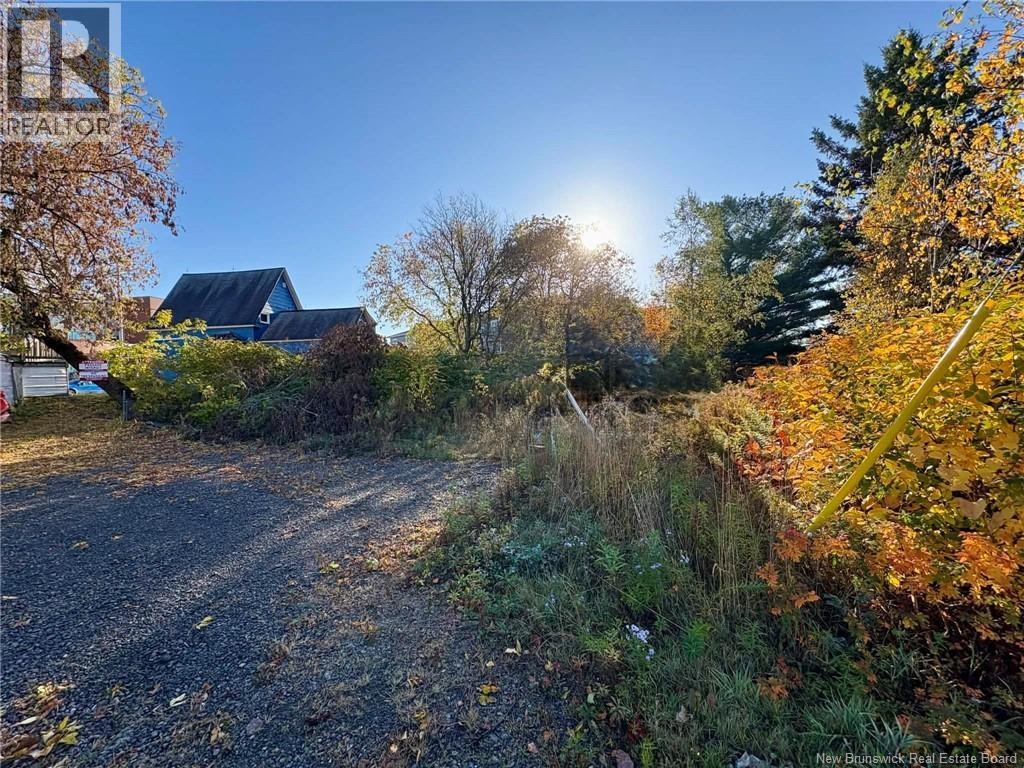 164 Gabriel Street, Dieppe, New Brunswick  E1A 1Z2 - Photo 4 - NB128494