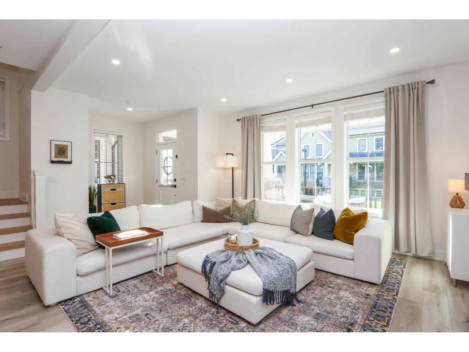 11 46211 Promontory Road, Sardis South, Chilliwack, British Columbia  V2R 6E4 - Photo 2 - R3059217