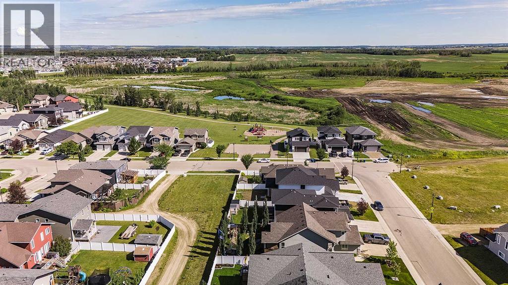 124 Eastpointe Drive, Blackfalds, Alberta  T4M 0H4 - Photo 28 - A2237900