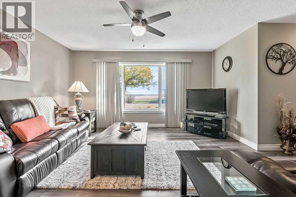 251045 Hwy 534, Rural Vulcan County, Alberta  T0L 2B0 - Photo 8 - A2261512