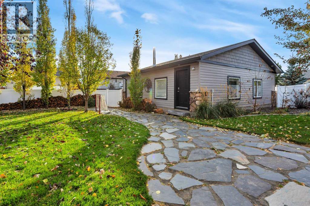 128 Isbister Close, Red Deer, Alberta  T4R 0B9 - Photo 46 - A2266805