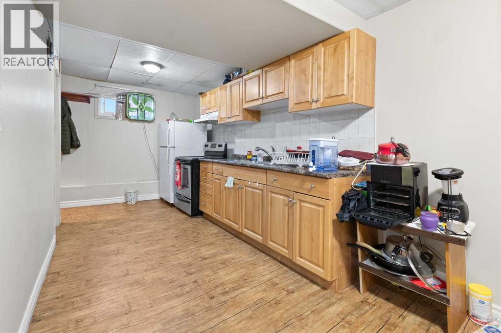 4011 53 Avenue, Innisfail, Alberta  T4G 1G3 - Photo 27 - A2269656