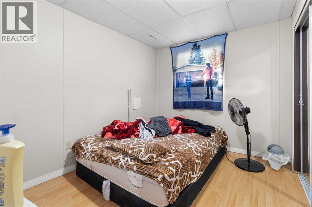 4011 53 Avenue, Innisfail, Alberta  T4G 1G3 - Photo 30 - A2269656