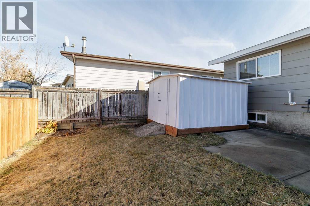 4011 53 Avenue, Innisfail, Alberta  T4G 1G3 - Photo 23 - A2269656