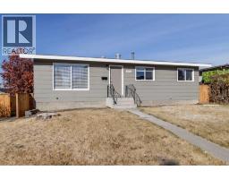 4011 53 Avenue Southwest Innisfail