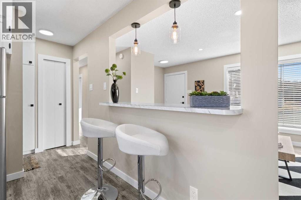 4011 53 Avenue, Innisfail, Alberta  T4G 1G3 - Photo 8 - A2269656