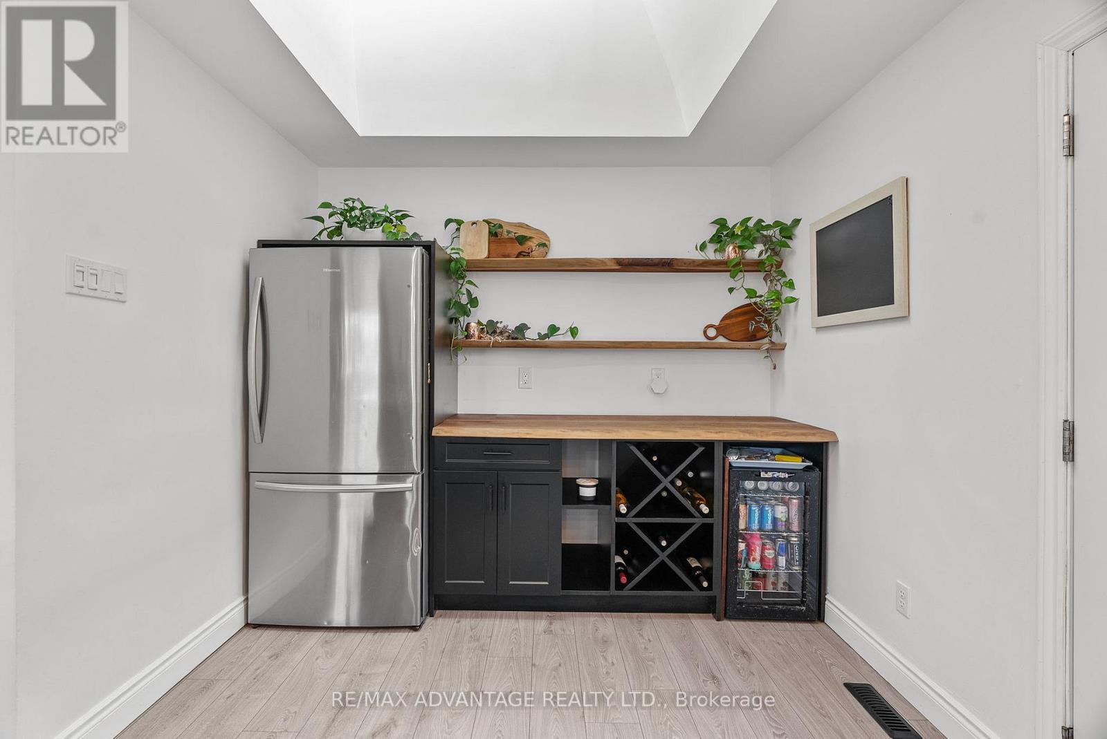 28 Sundridge Court, London South, Ontario  N5Z 4R5 - Photo 7 - X12529832