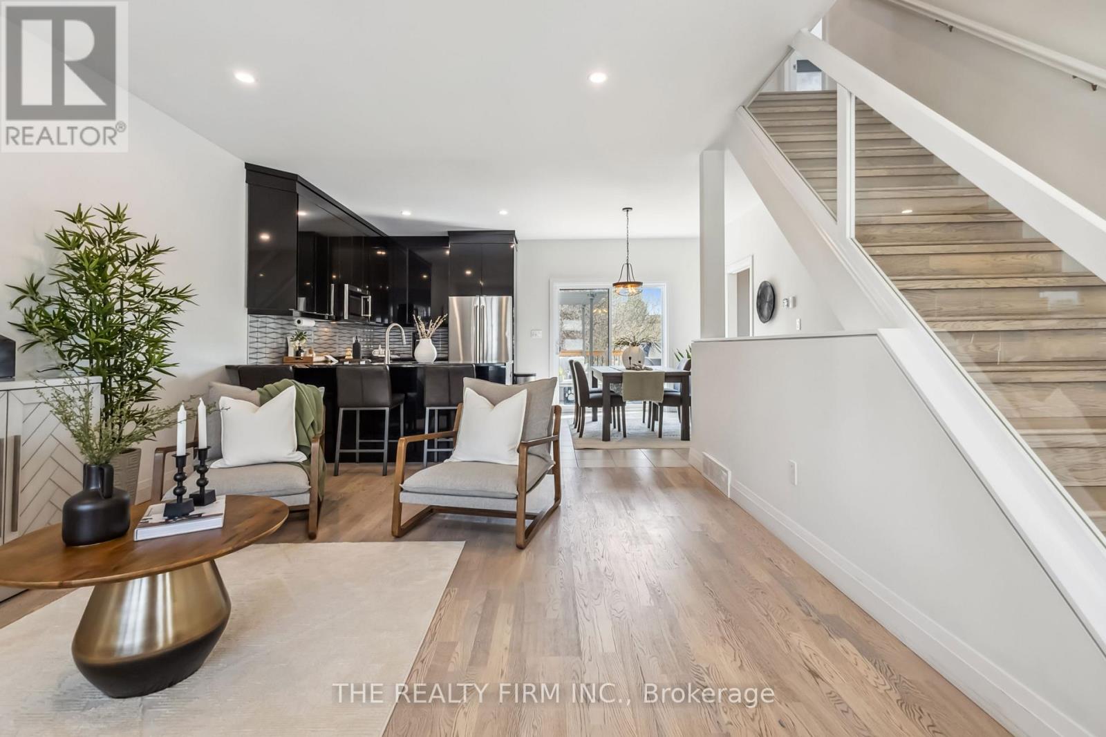 3 - 727 Apricot Drive, London South, Ontario  N6K 5A7 - Photo 13 - X12529930