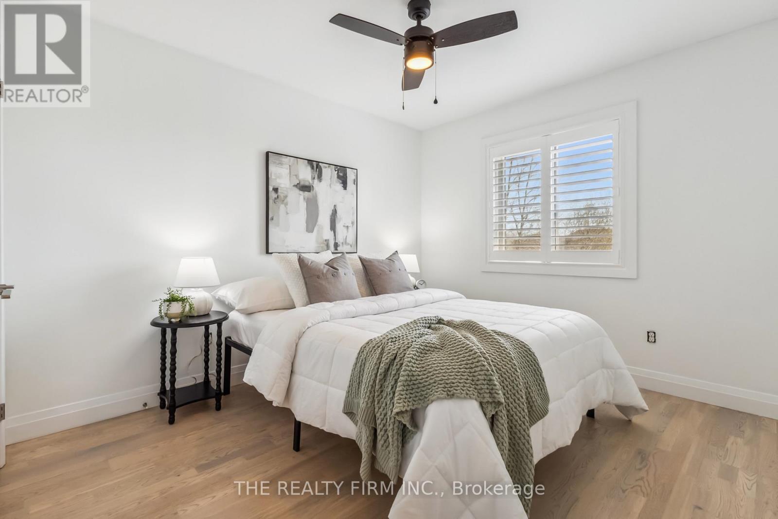 3 - 727 Apricot Drive, London South, Ontario  N6K 5A7 - Photo 31 - X12529930