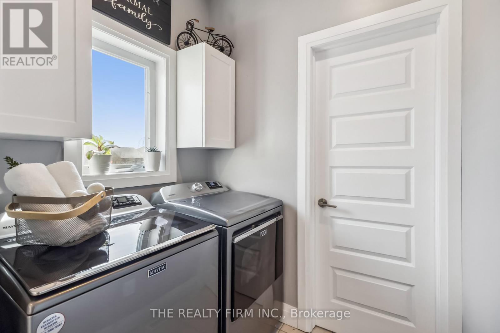 3 - 727 Apricot Drive, London South, Ontario  N6K 5A7 - Photo 40 - X12529930