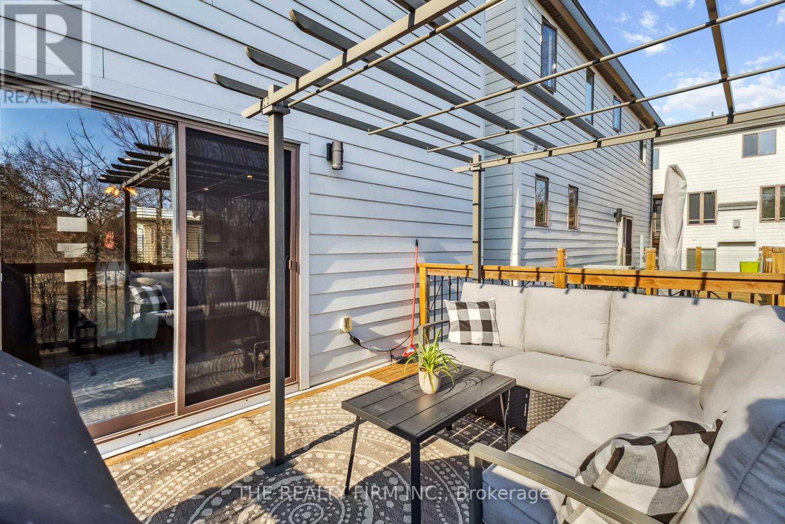 3 - 727 Apricot Drive, London South, Ontario  N6K 5A7 - Photo 45 - X12529930