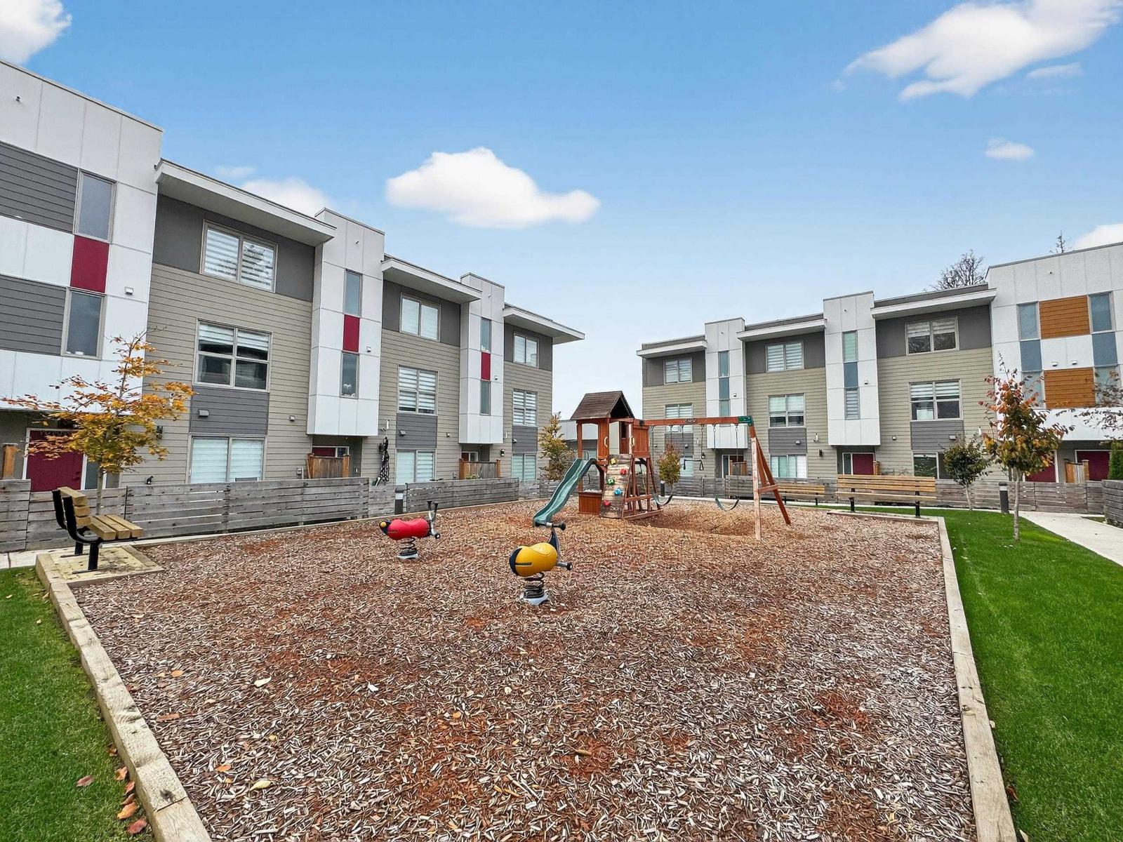 30 12585 104a Avenue, Surrey, British Columbia  V3V 0G7 - Photo 33 - R3066102