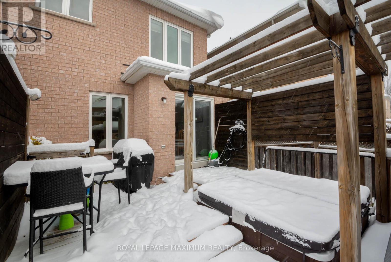 179 Warwick Crescent, Newmarket, Ontario  L3X 2S3 - Photo 35 - N12518476