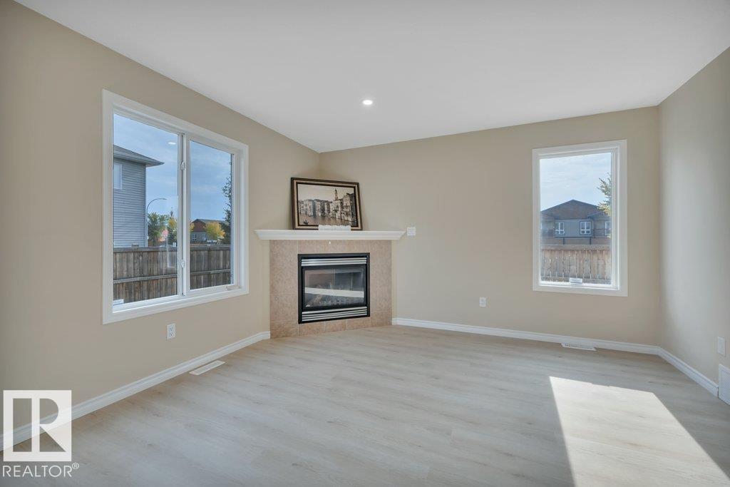 300 Graywood Me, Stony Plain, Alberta  T7Z 0C2 - Photo 3 - E4465314