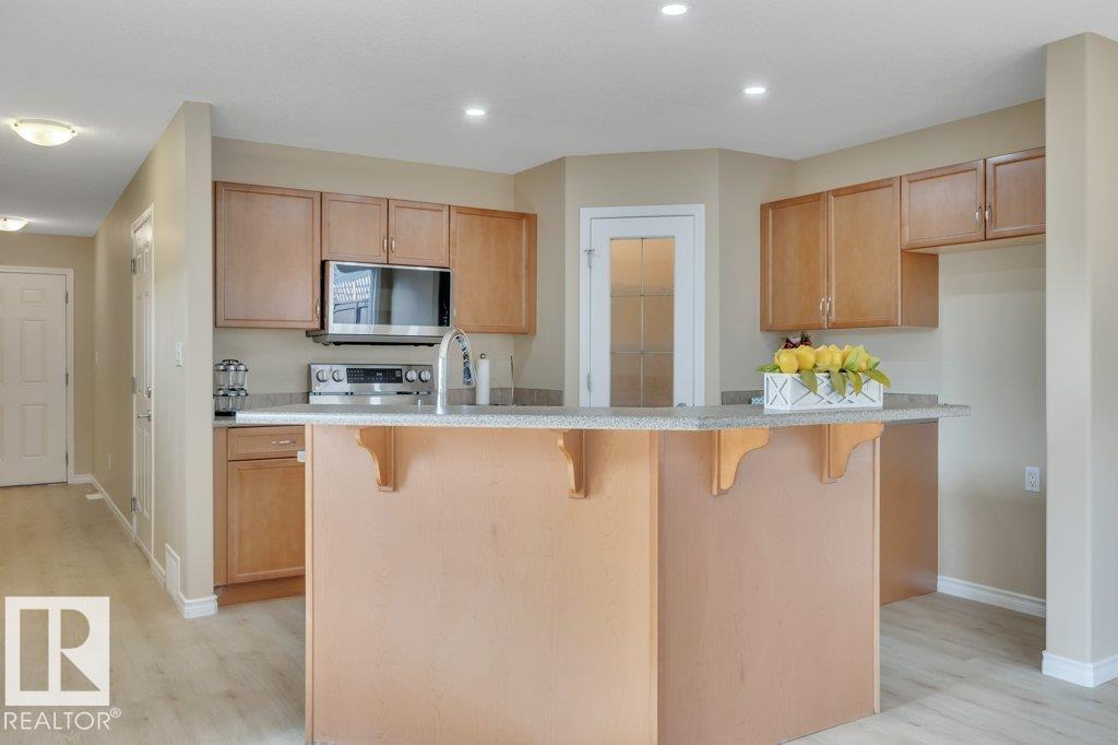 300 Graywood Me, Stony Plain, Alberta  T7Z 0C2 - Photo 4 - E4465314