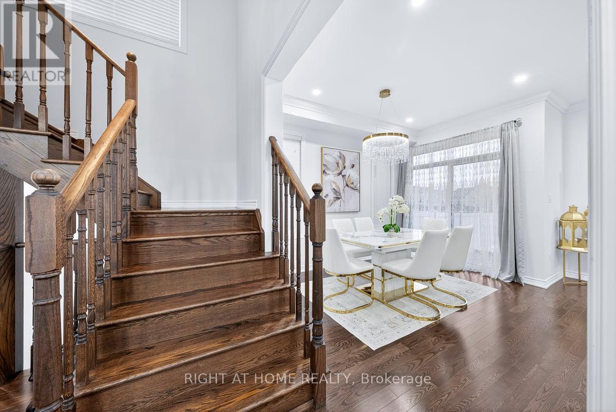 35 Hackett Street, East Gwillimbury, Ontario  L9N 0L6 - Photo 15 - N12529734