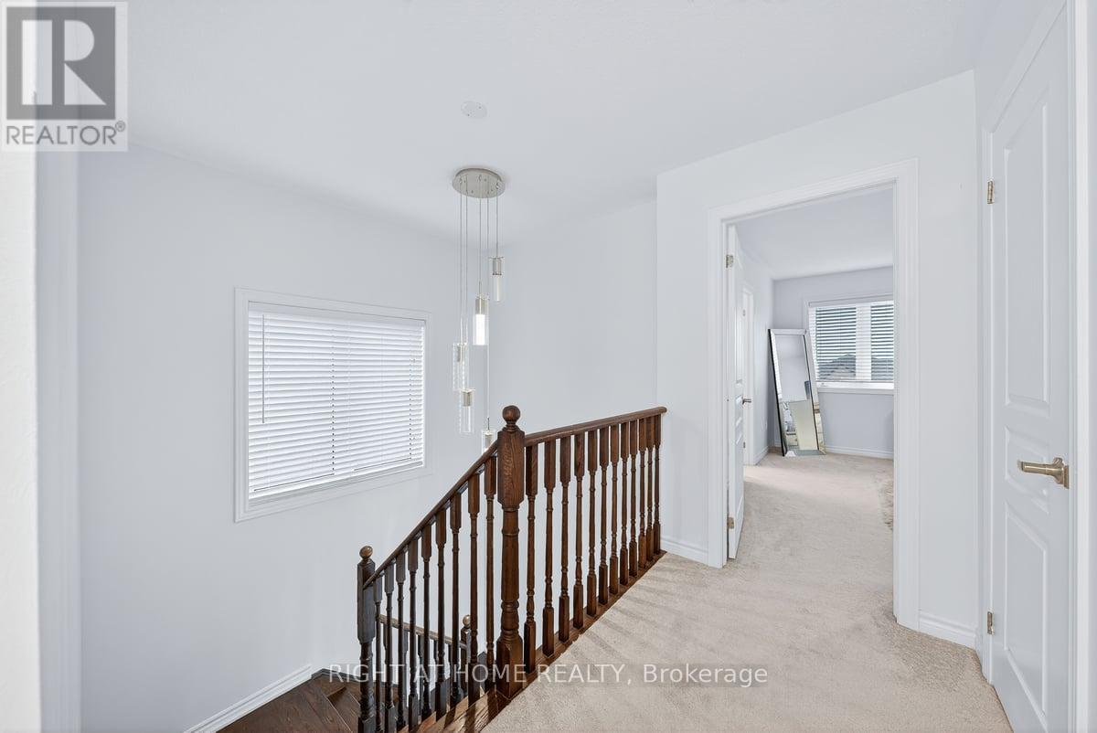 35 Hackett Street, East Gwillimbury, Ontario  L9N 0L6 - Photo 27 - N12529734