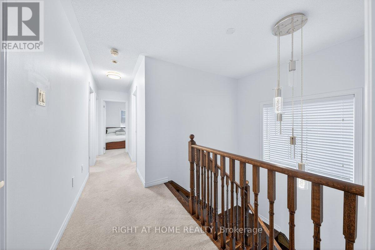 35 Hackett Street, East Gwillimbury, Ontario  L9N 0L6 - Photo 32 - N12529734