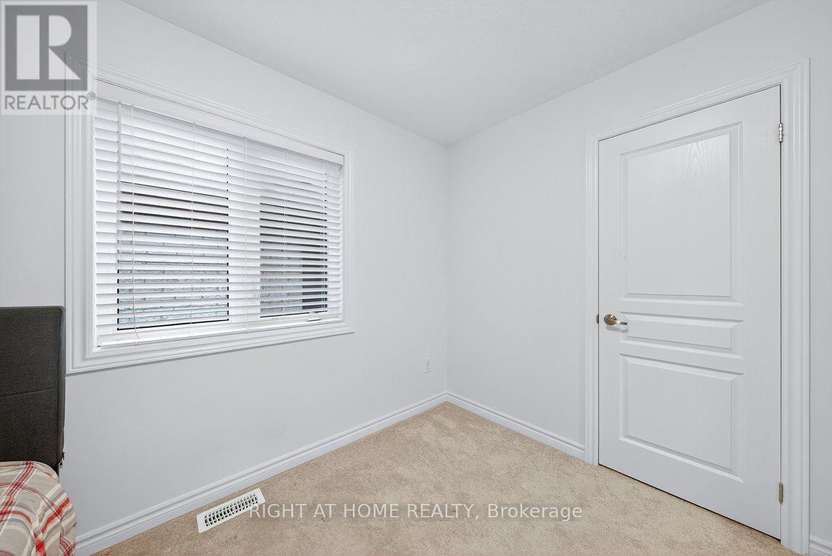 35 Hackett Street, East Gwillimbury, Ontario  L9N 0L6 - Photo 37 - N12529734