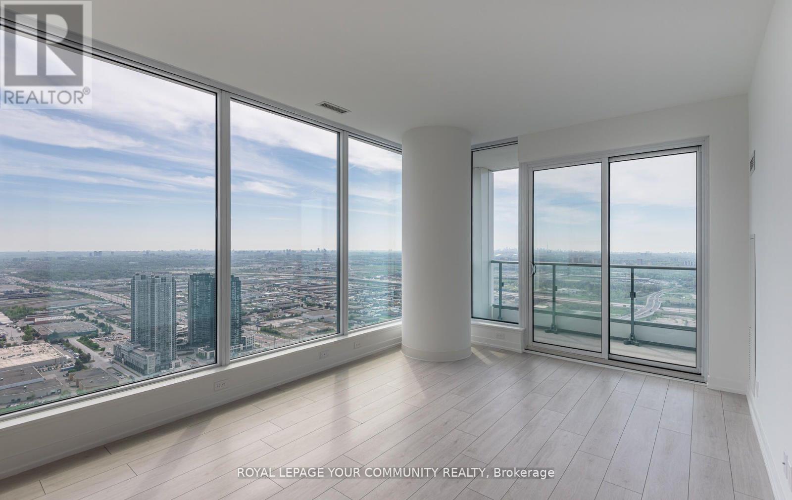 6103 - 5 Buttermill Avenue, Vaughan, Ontario  L4K 0J3 - Photo 3 - N12529790