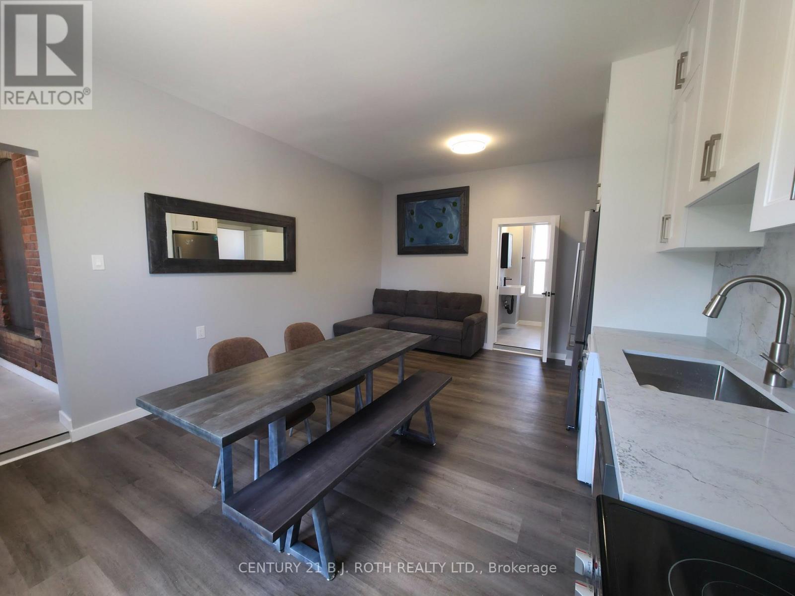 4 - 82 Albert Street N, Orillia, Ontario  L3V 5K5 - Photo 4 - S12529762