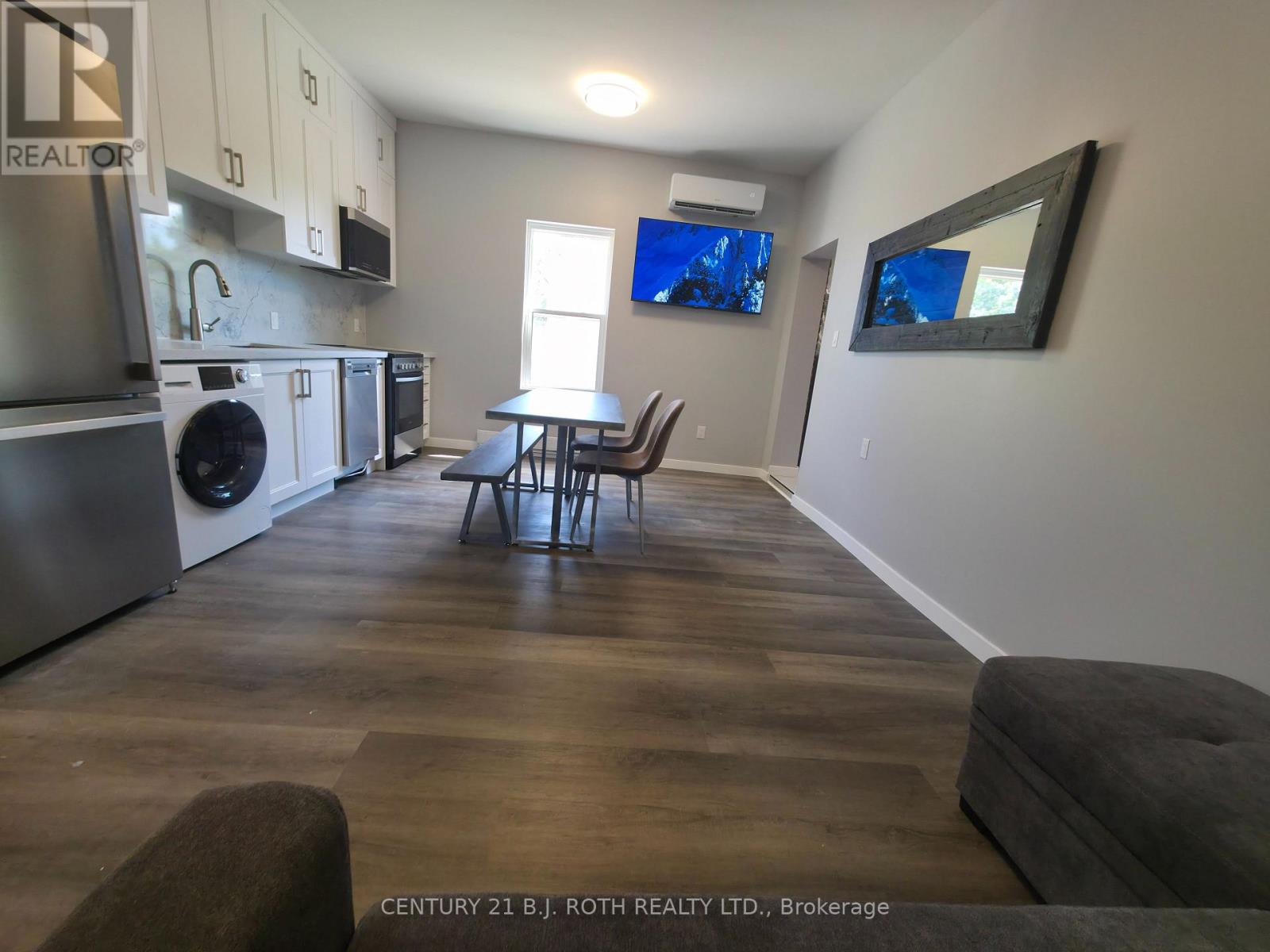 4 - 82 Albert Street N, Orillia, Ontario  L3V 5K5 - Photo 7 - S12529762