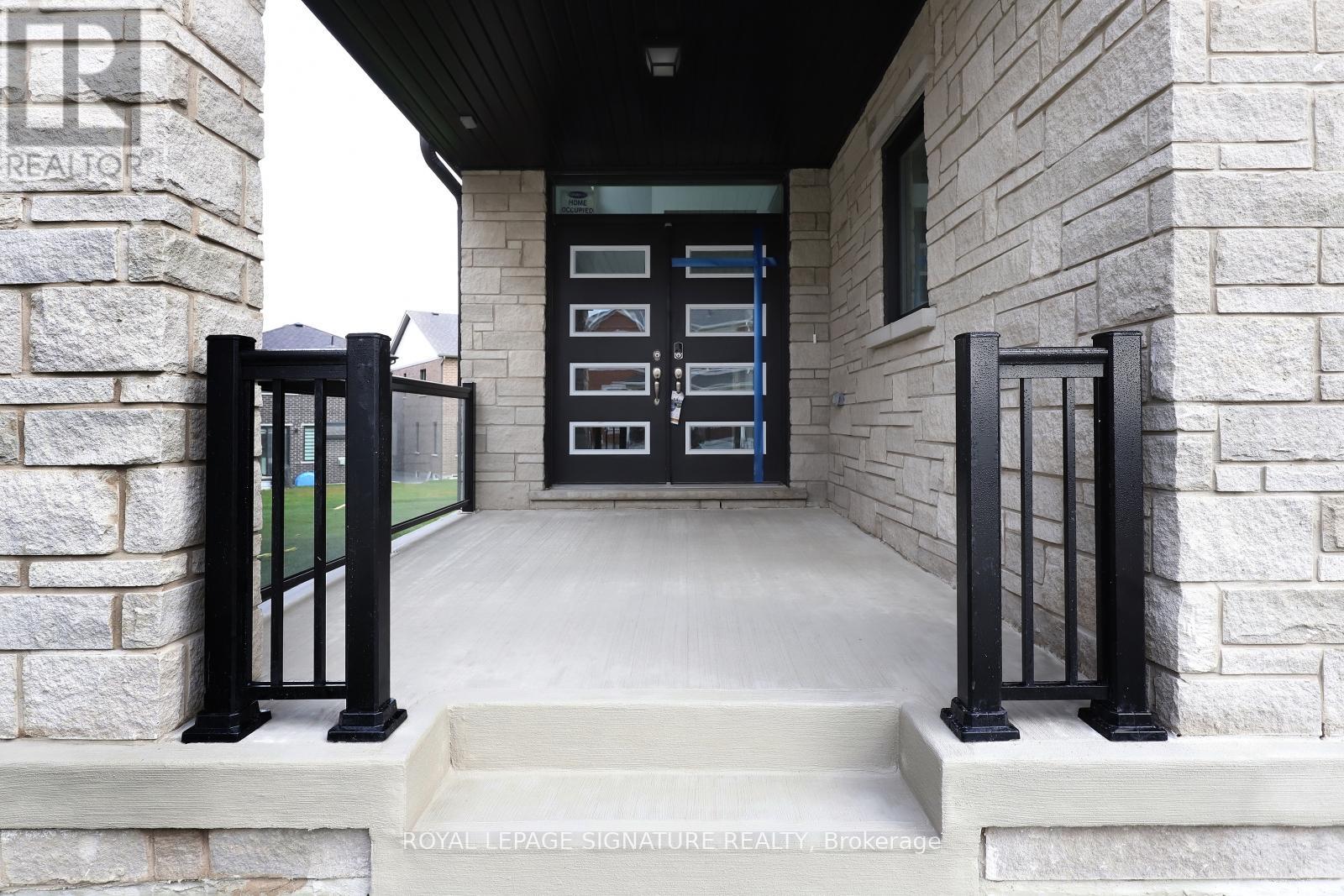 88 Mcbride Trail, Barrie, Ontario  L9J 0Y9 - Photo 3 - S12529788