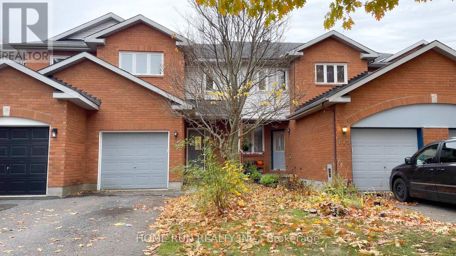 113 BLACKDOME CRESCENT, Ottawa, Ontario