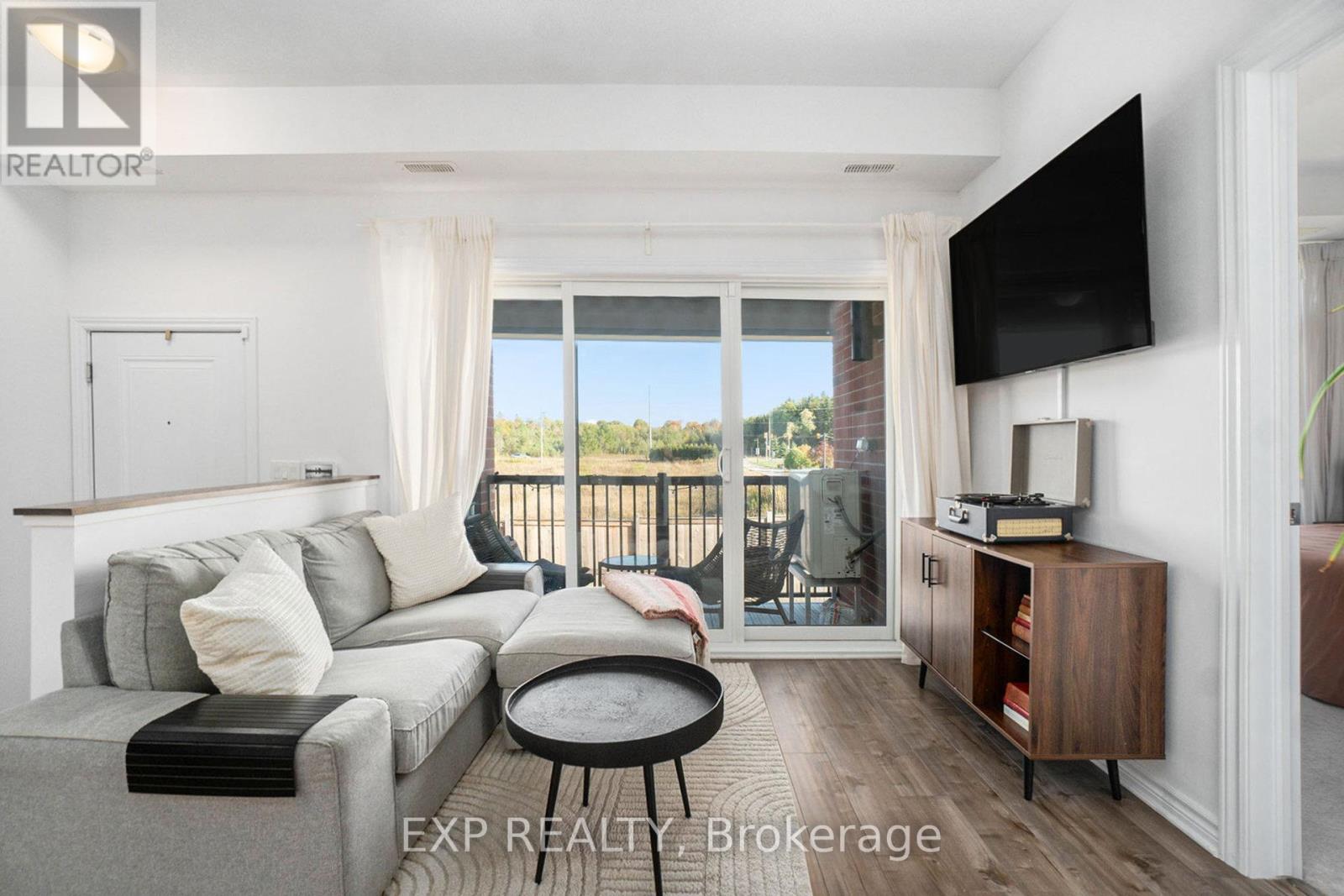 H - 70 Jaguar Private, Ottawa, Ontario  K2V 0J2 - Photo 5 - X12529982