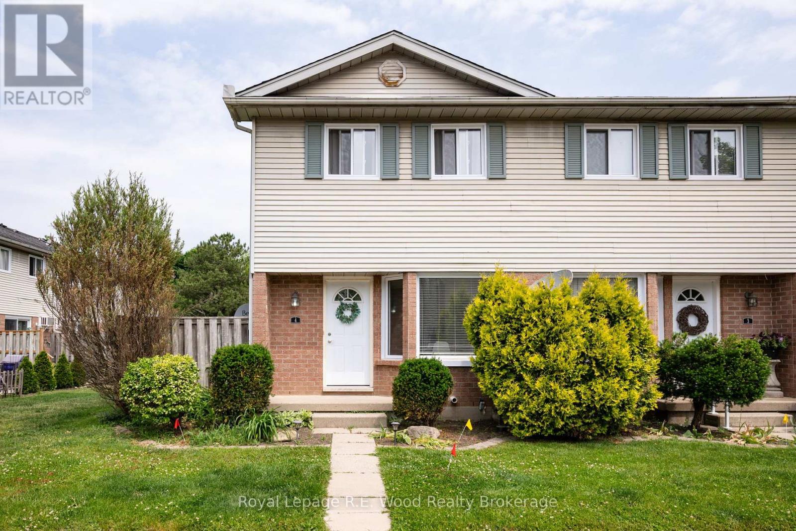 4 - 10 Dufferin Street, Norwich, Ontario  N0J 1P0 - Photo 2 - X12530020