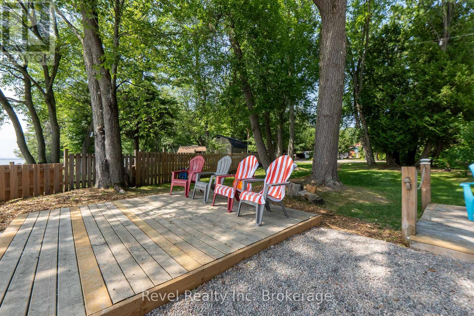 120-121 Mowat Crescent, North Bay, Ontario  P1A 1R5 - Photo 10 - X12530046