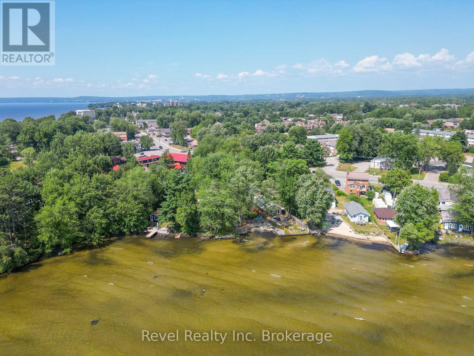 120-121 Mowat Crescent, North Bay, Ontario  P1A 1R5 - Photo 20 - X12530046