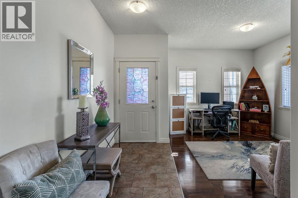 30 Baywater Cape Sw, Airdrie, Alberta  T4B 0B3 - Photo 15 - A2218370