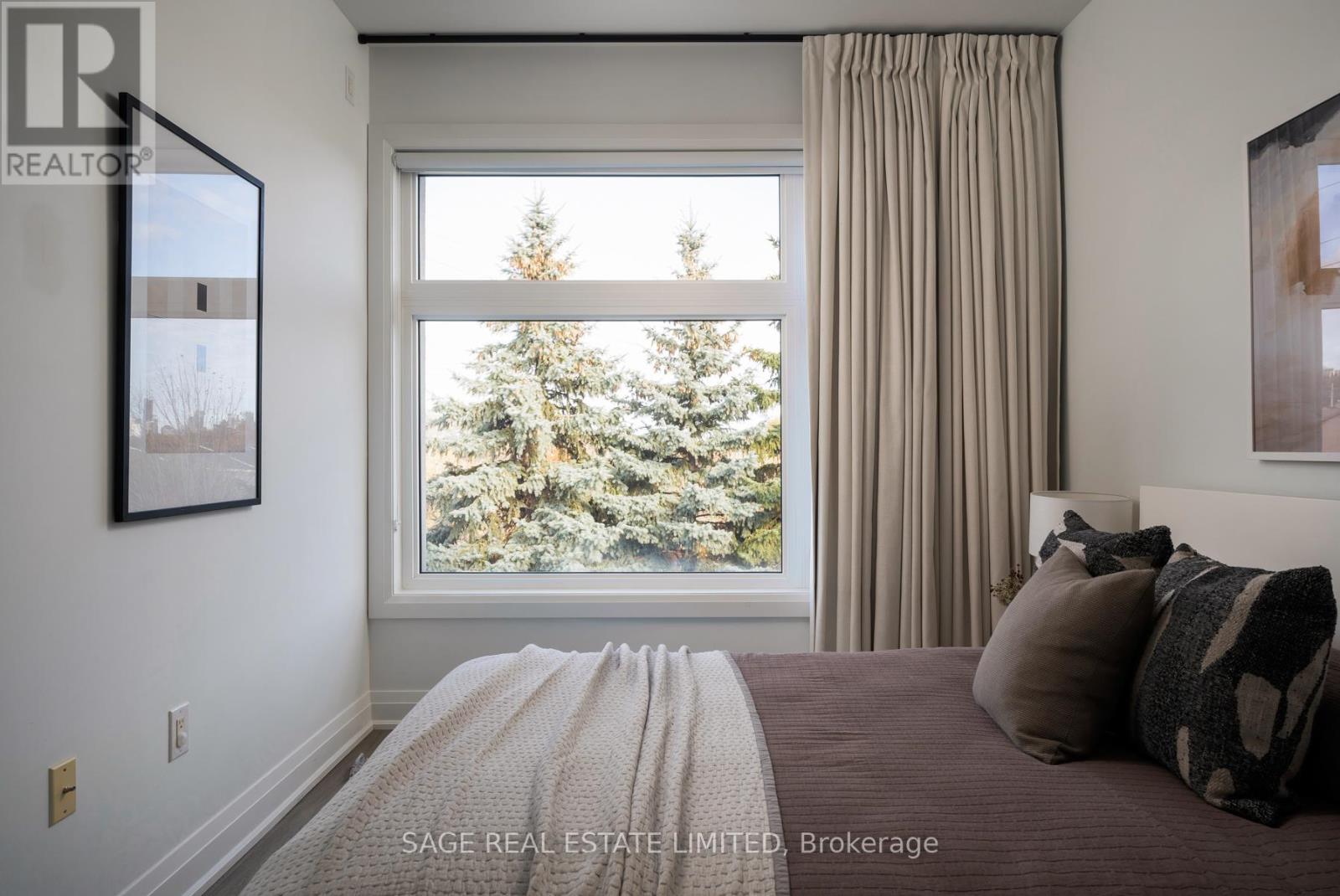 101 Beaver Avenue, Toronto, Ontario  M6H 2G3 - Photo 33 - W12529754