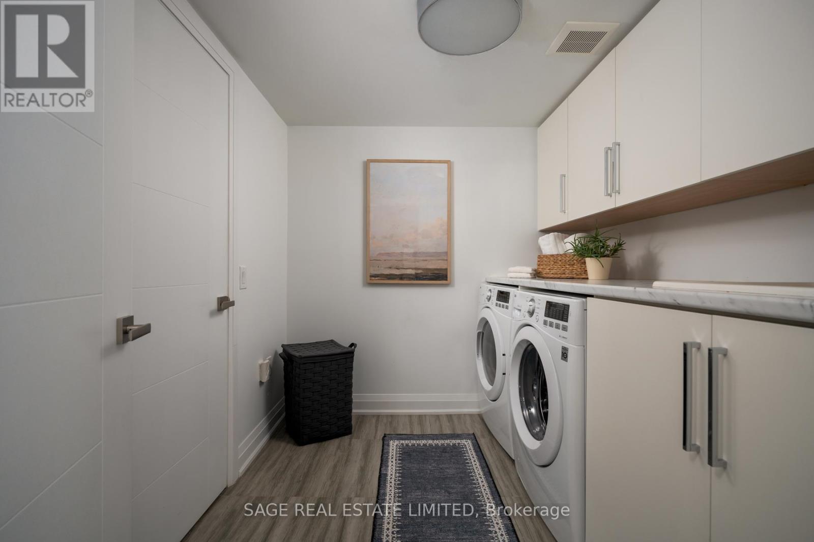 101 Beaver Avenue, Toronto, Ontario  M6H 2G3 - Photo 45 - W12529754