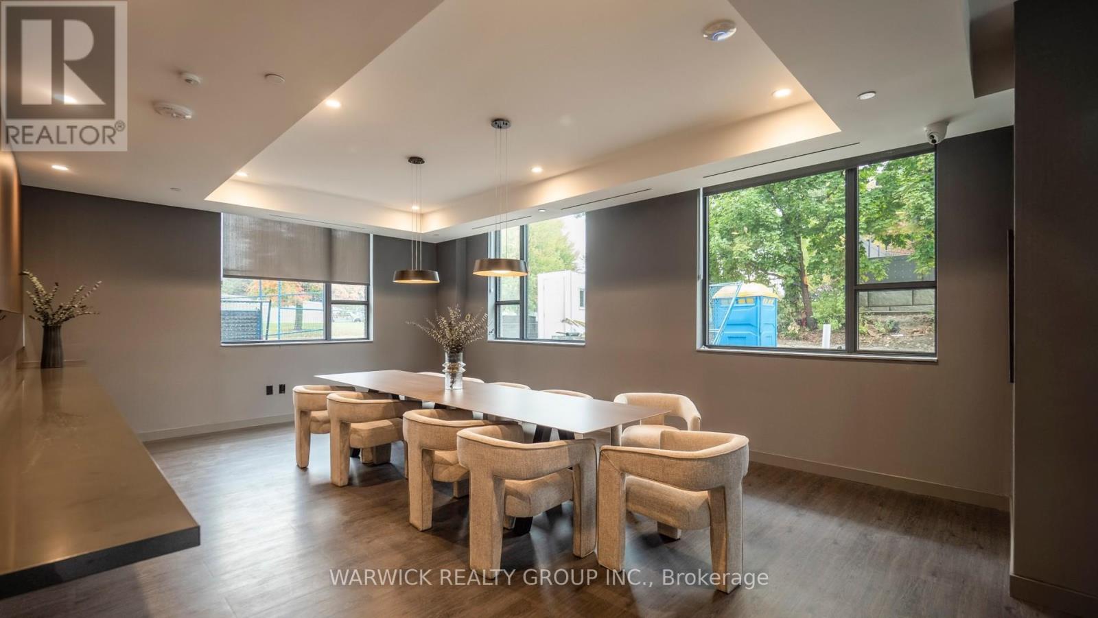 116 - 4365 Bloor Street W, Toronto, Ontario  M9C 1R3 - Photo 2 - W12529802