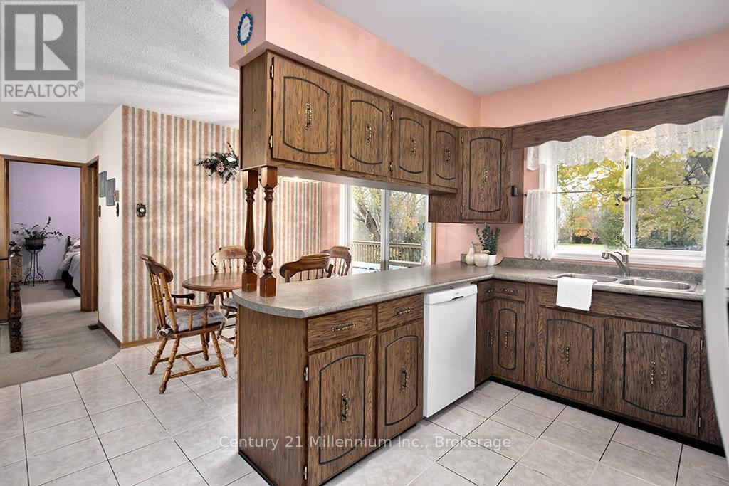 795835 Grey 19 Road, Collingwood, Ontario  L9Y 3Y9 - Photo 23 - S12529878