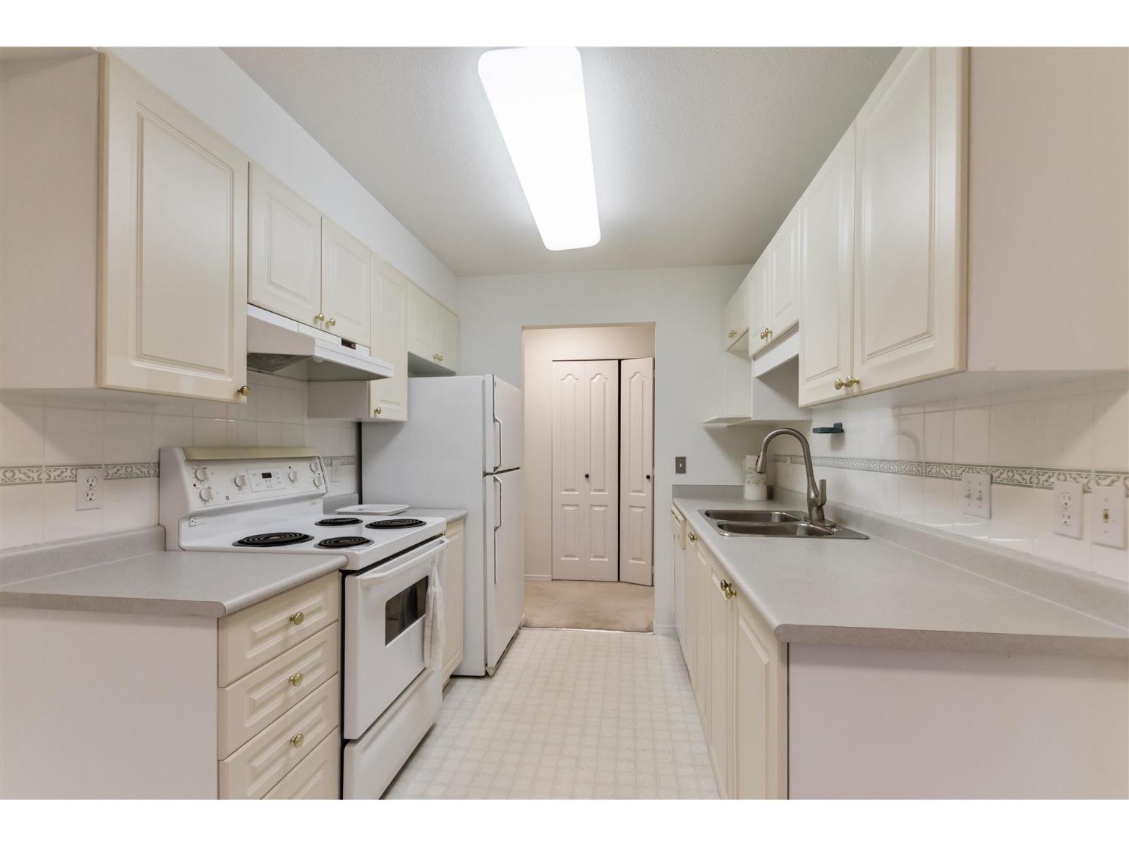 310 20443 53rd Avenue, Langley, British Columbia  V3A 7A6 - Photo 11 - R3065379