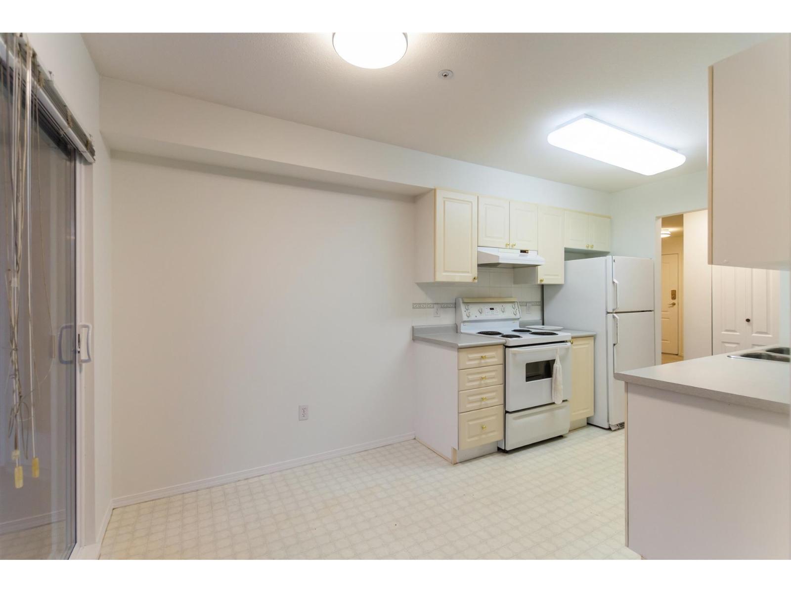 310 20443 53rd Avenue, Langley, British Columbia  V3A 7A6 - Photo 9 - R3065379