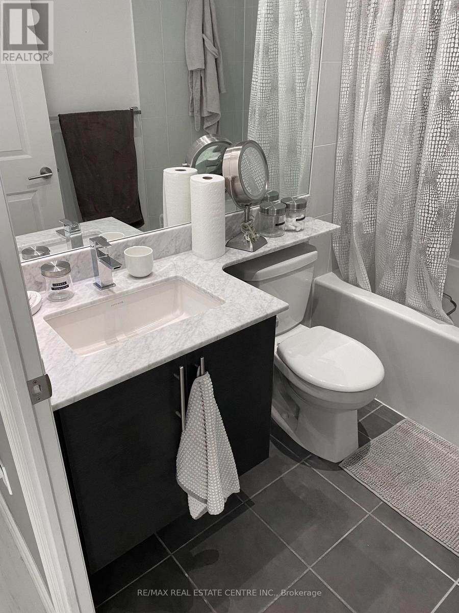 1811 - 85 East Liberty Street, Toronto, Ontario  M6K 3R4 - Photo 4 - C12529704