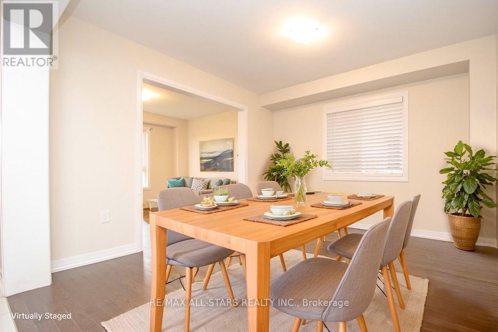 44 Carew Boulevard, Kawartha Lakes, Ontario  K9V 4R1 - Photo 14 - X12529870