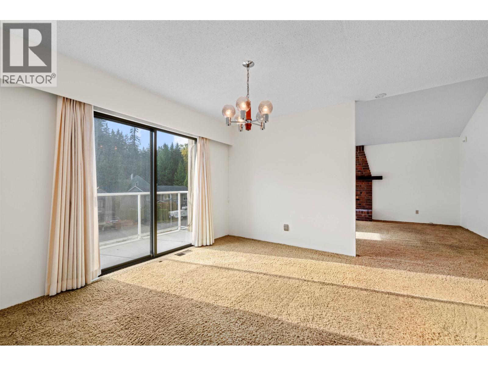 1006 Hendecourt Road, North Vancouver, British Columbia  V7K 2W9 - Photo 15 - R3066104