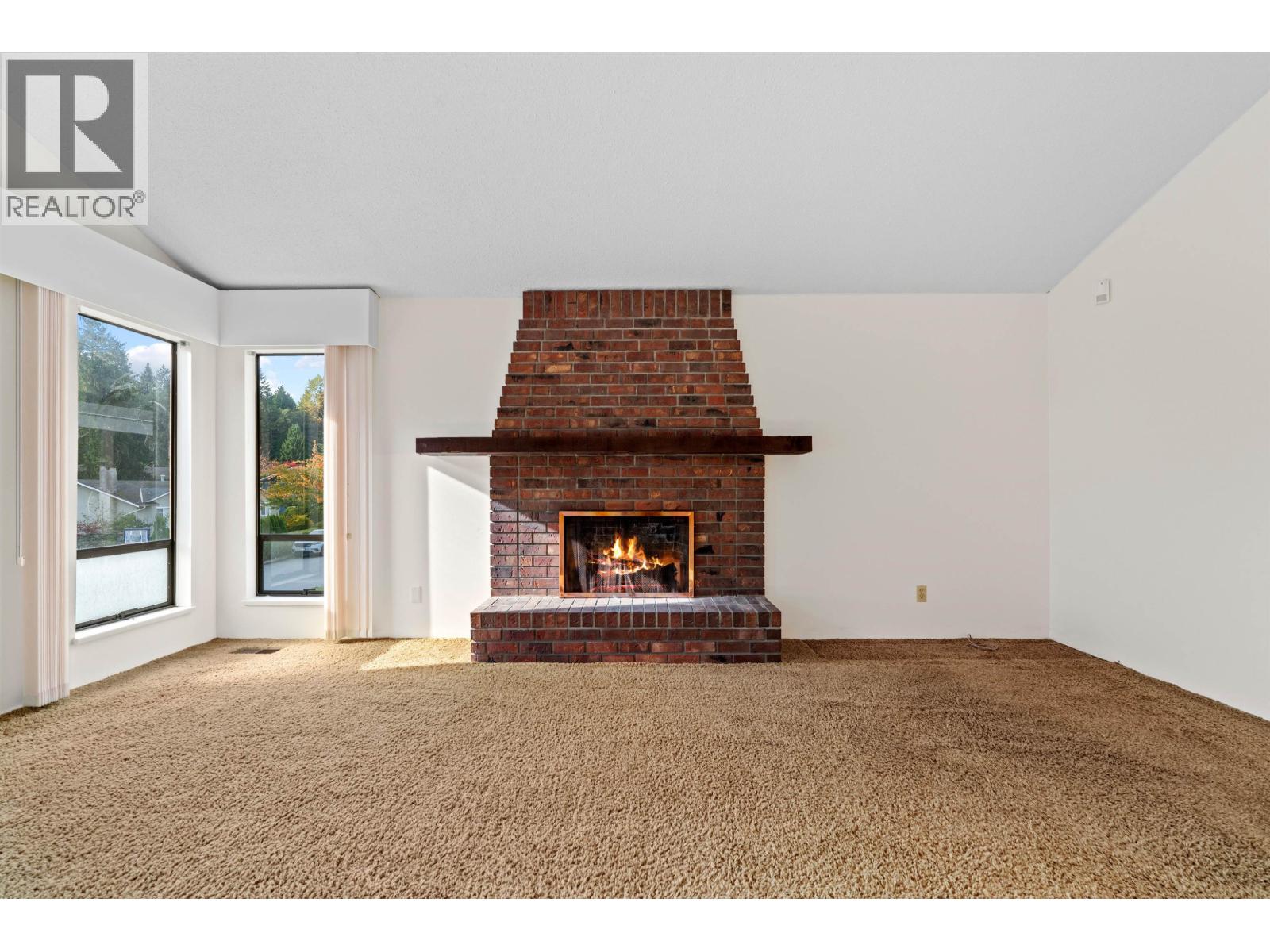 1006 Hendecourt Road, North Vancouver, British Columbia  V7K 2W9 - Photo 7 - R3066104