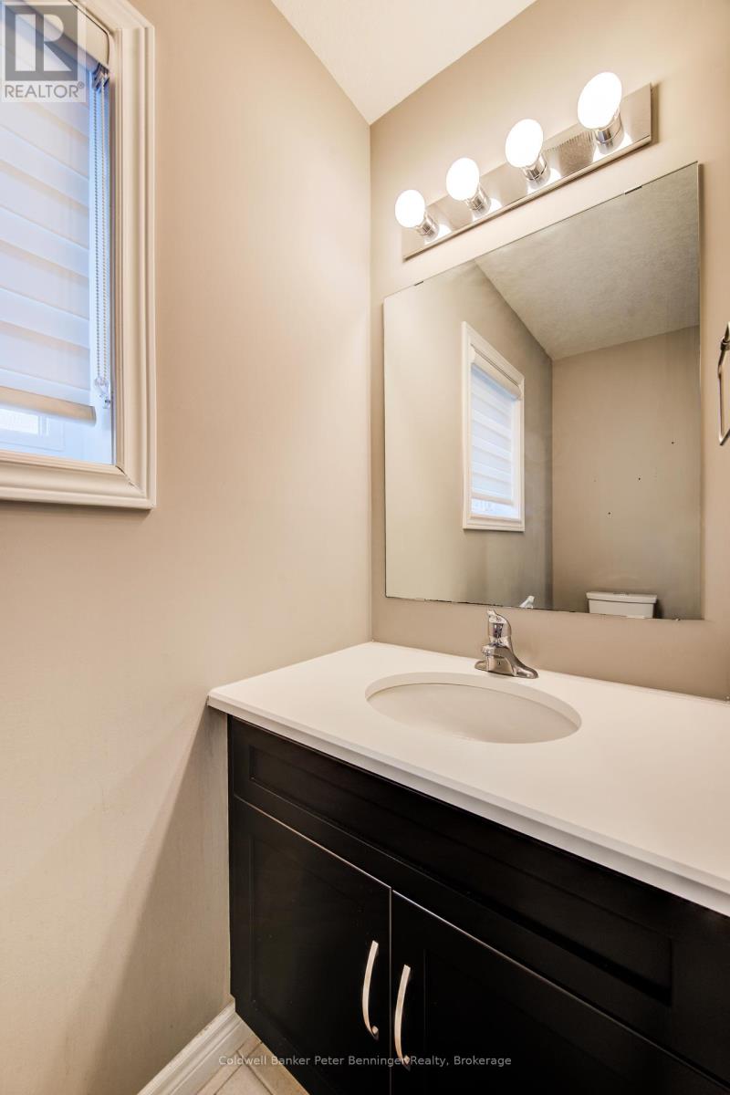 77 John Brabson Crescent, Guelph, Ontario  N1G 0G7 - Photo 13 - X12529960